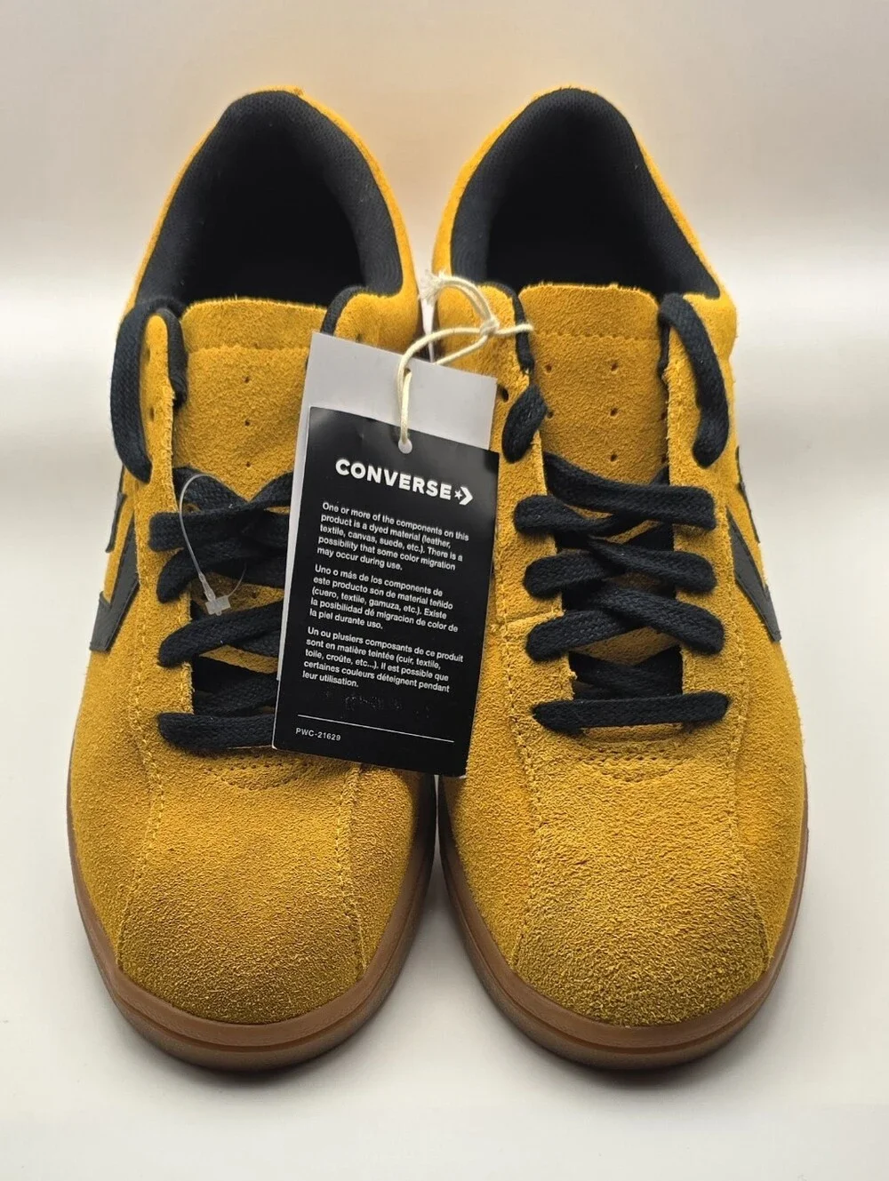 Converse All Star Classic Suede Trainer Shoes Unisex M9/W10.5 Sneakers Low Top - Picture 2 of 5